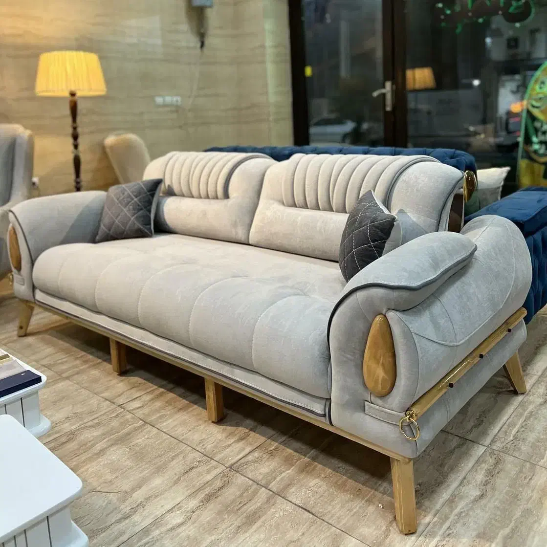 طرح تعویض مبل کهنه با مبل نو|مبلمان خانگی و میز عسلی|قزوین, |دیوار