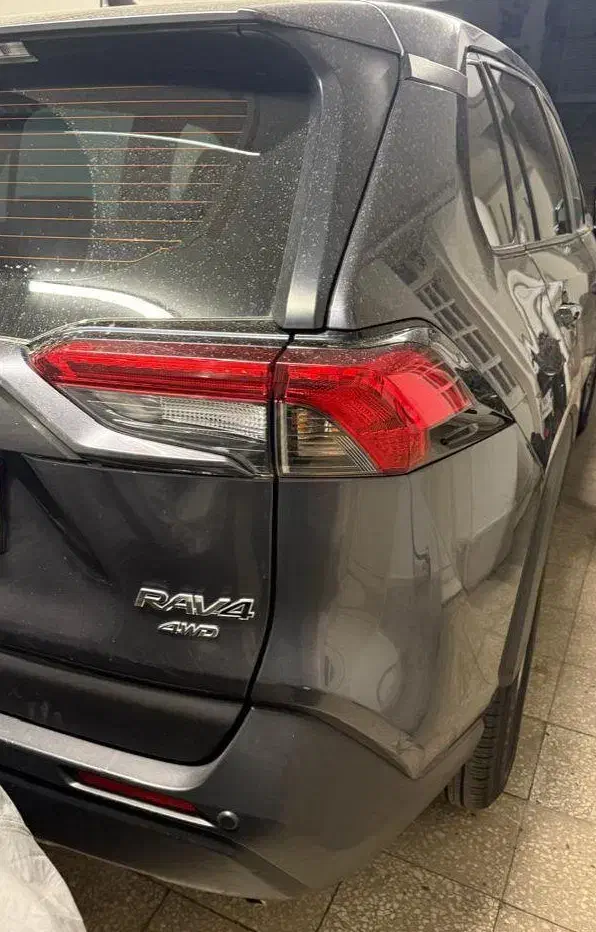 تویوتا رافور * مدل  ۲۰۲۲*  ژاپن * دو دیفرانسیل .|خودرو سواری و وانت|تهران, نیلوفر|دیوار