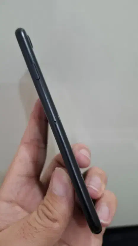 se 2020 (128)|موبایل|ملایر, |دیوار
