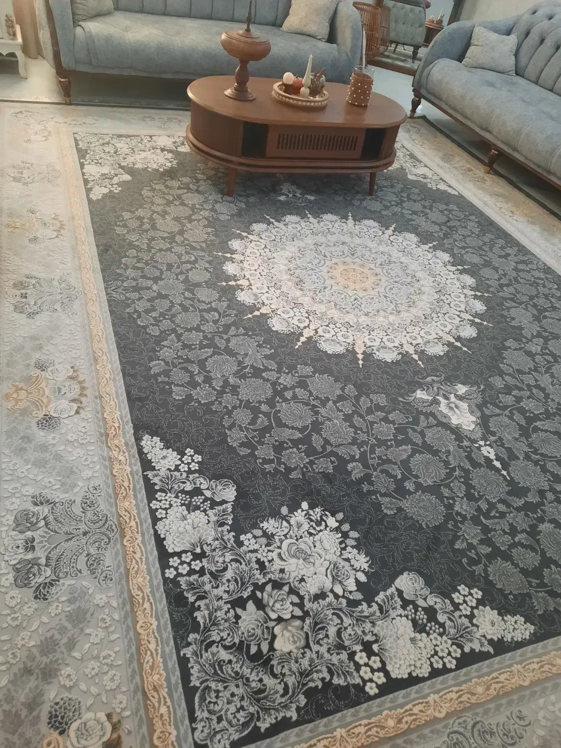 قالی|فرش|اهواز, کوی جواهری|دیوار