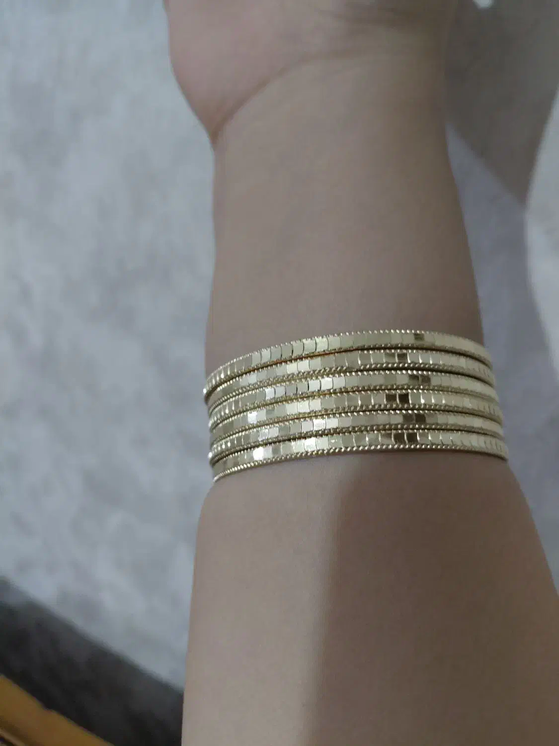 النگوی بدل|بدلیجات|رشت, آزادگان|دیوار