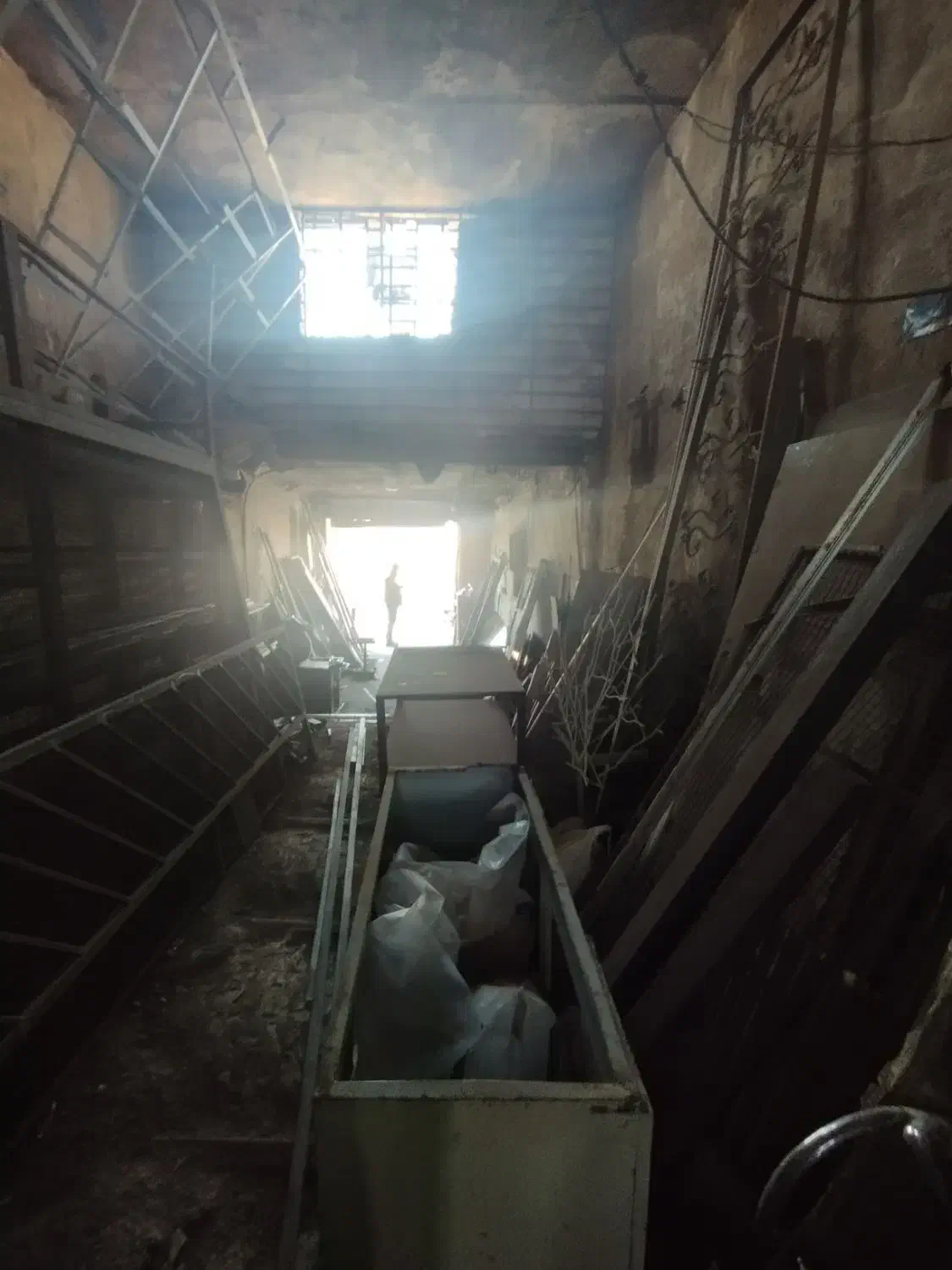 کارگاه / برق ۳ فاز صنعتی ۵۰ آمپر/جنب شرکت میهن نور|اجارهٔ مغازه و غرفه|قرچک, فردیس|دیوار