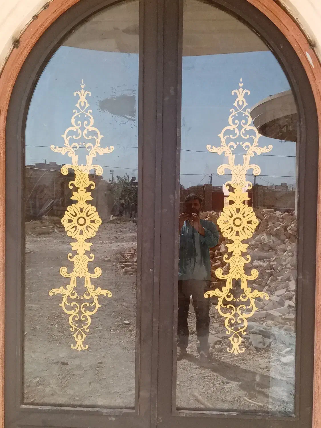 سند پلاست شیشه|خدمات پیشه و مهارت|قم, شهرک مهدیه (مدرس)|دیوار