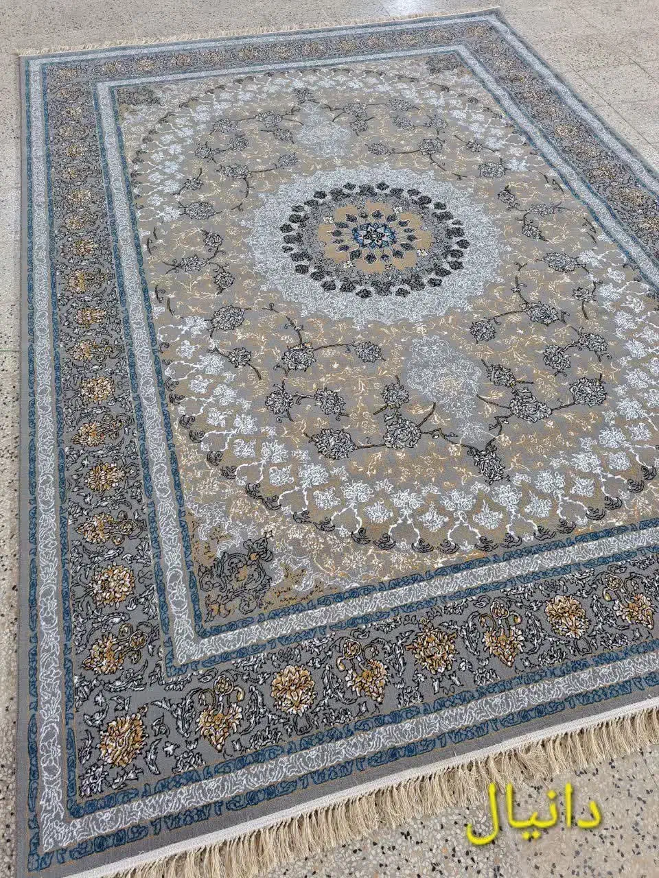 فرش از کارخانه به خانه /ارسال فوری|فرش|بابل, |دیوار