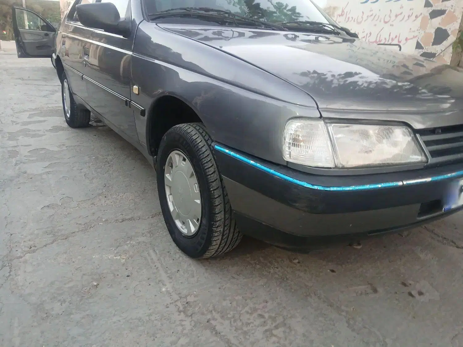 پژو۴۰۵|خودرو سواری و وانت|مشهد, رده|دیوار
