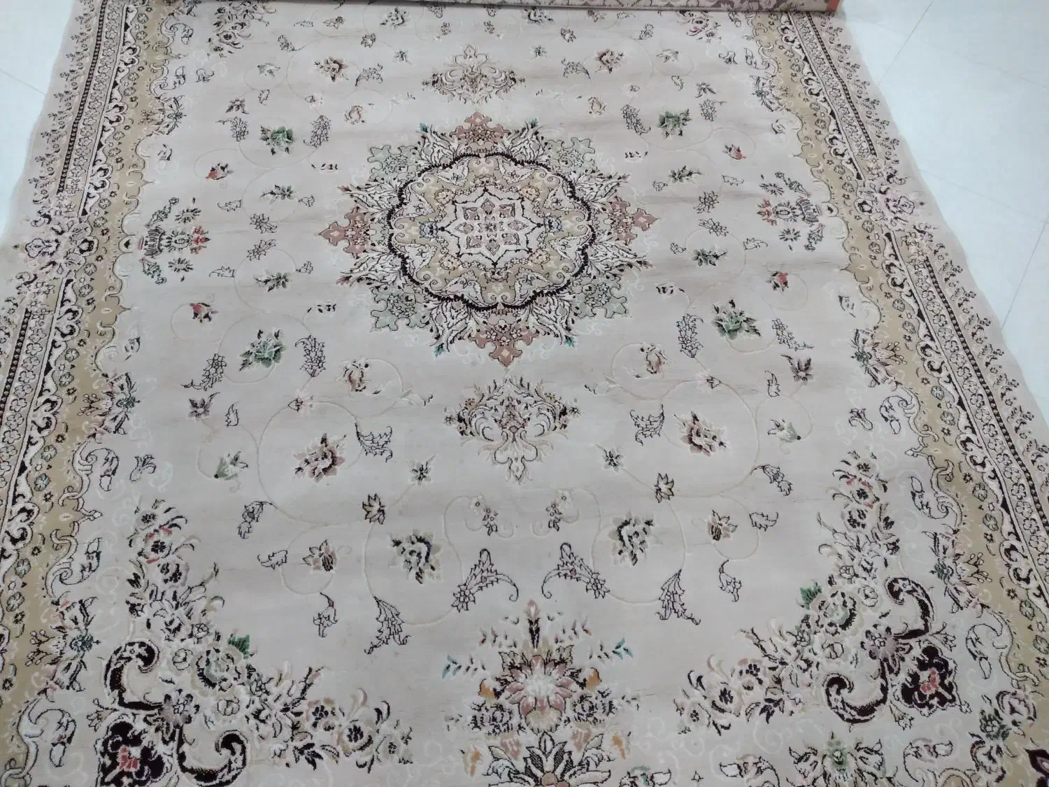 ۲ تخته فرش ۹ متری و ۶ متری|فرش|بابل, |دیوار