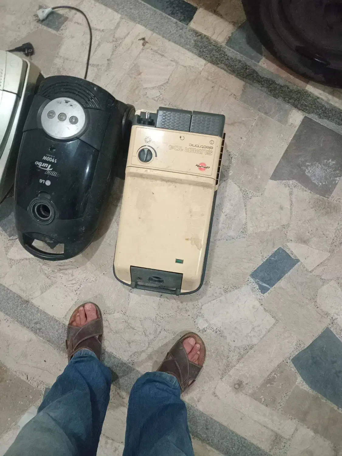 جارو برقی|جاروبرقی، جارو شارژی، بخارشو|رشت, انصاری|دیوار