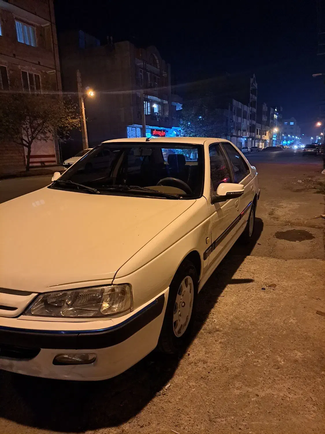 پژو پارس سال مدل ۹۳|خودرو سواری و وانت|پارسآباد, |دیوار