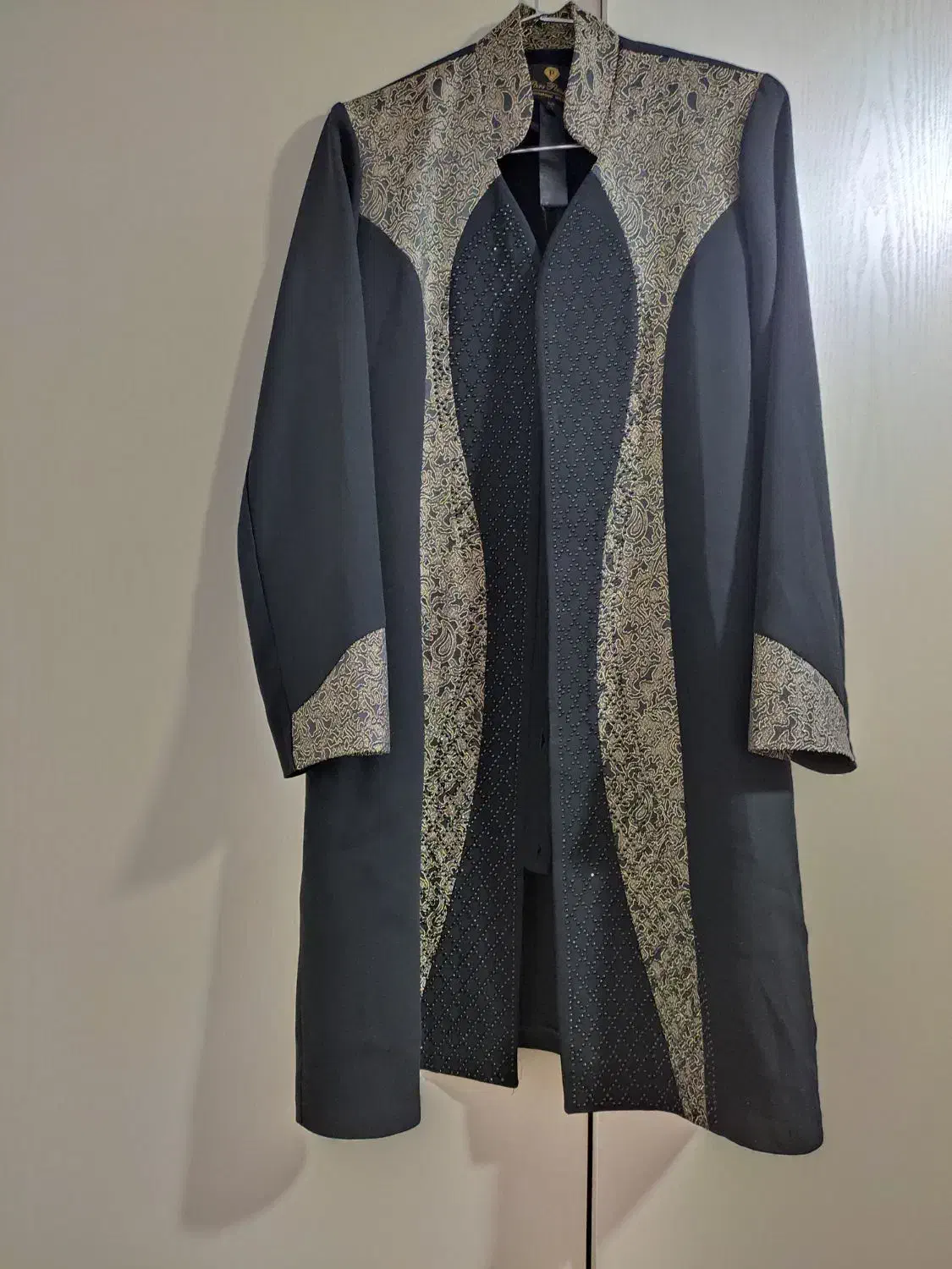 لباس و مانتو مجلسی در حد نو|لباس|ارومیه, |دیوار