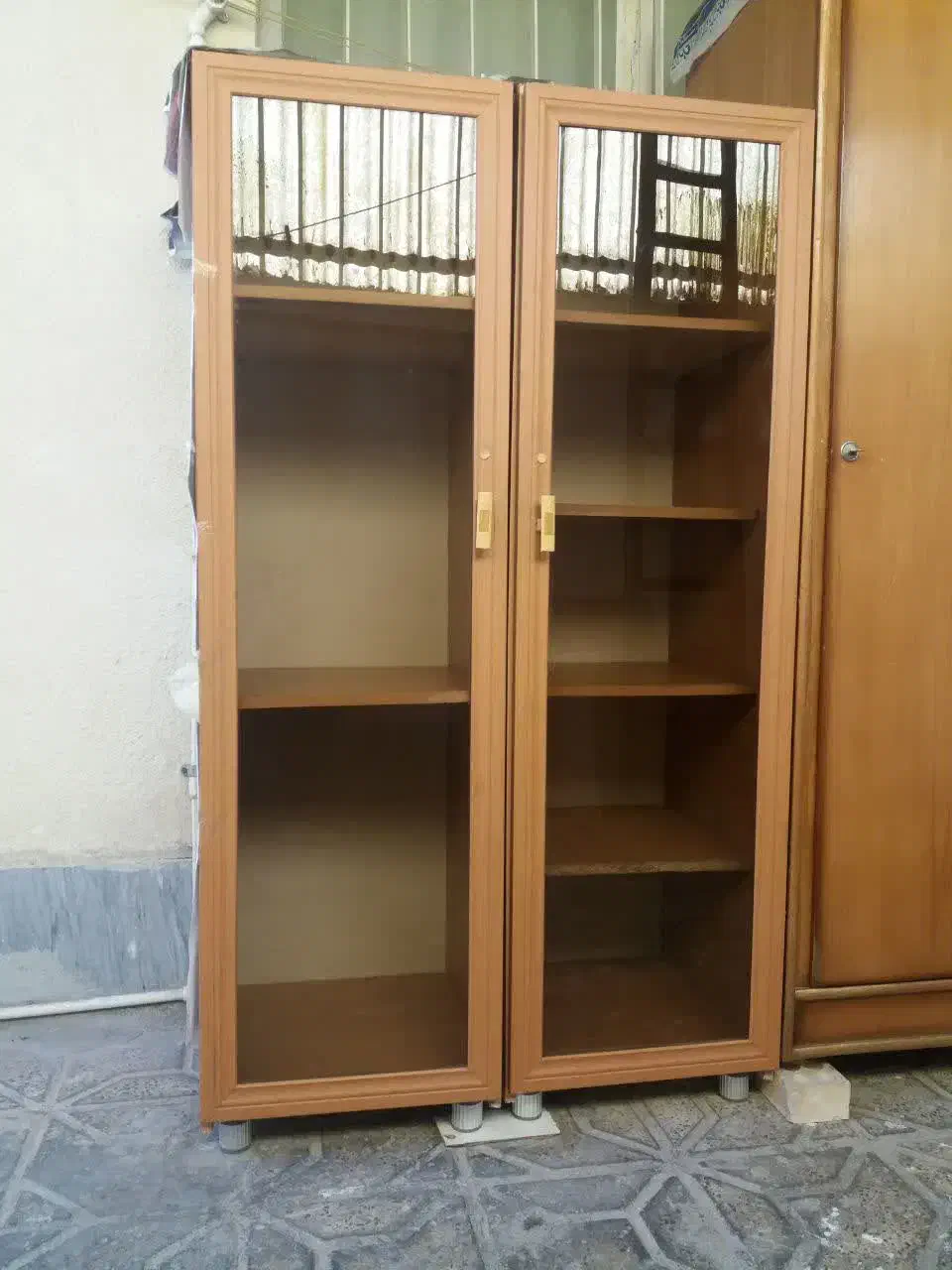 کتابخانه|کتابخانه، شلف، قفسههای دیواری|اراک, |دیوار