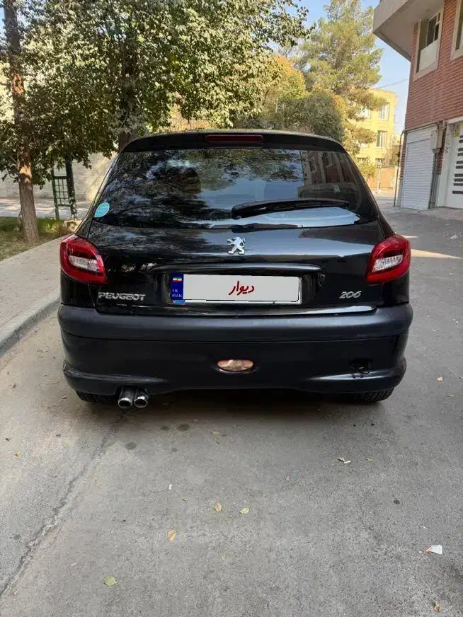 ۲۰۶ اتوماتیک مدل ۹۰ فنی عالی|خودرو سواری و وانت|اصفهان, باغ دریاچه|دیوار