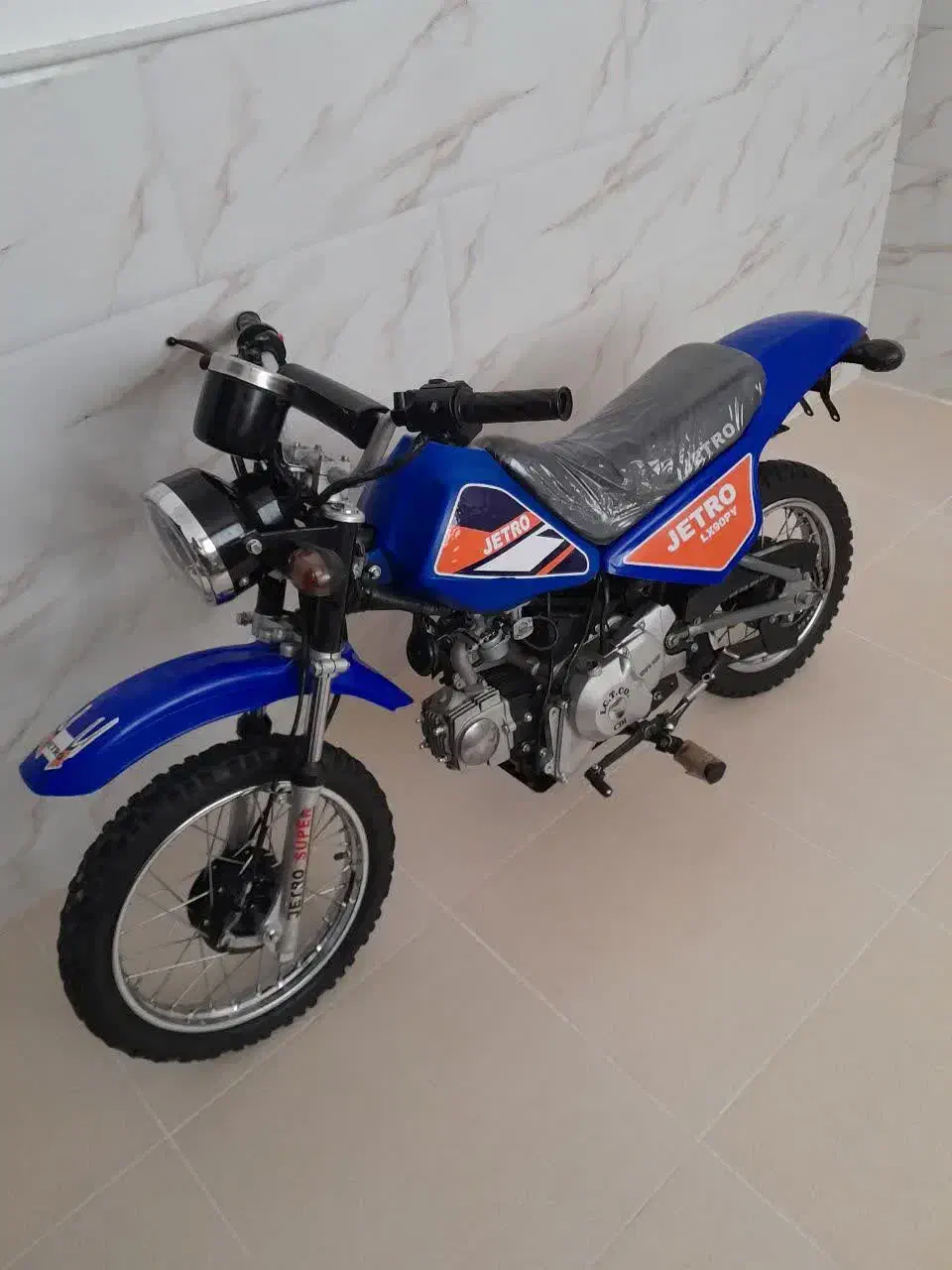 جترو۹۰سی سی تمام فابریک|موتورسیکلت|قم, قلعه کامکار|دیوار