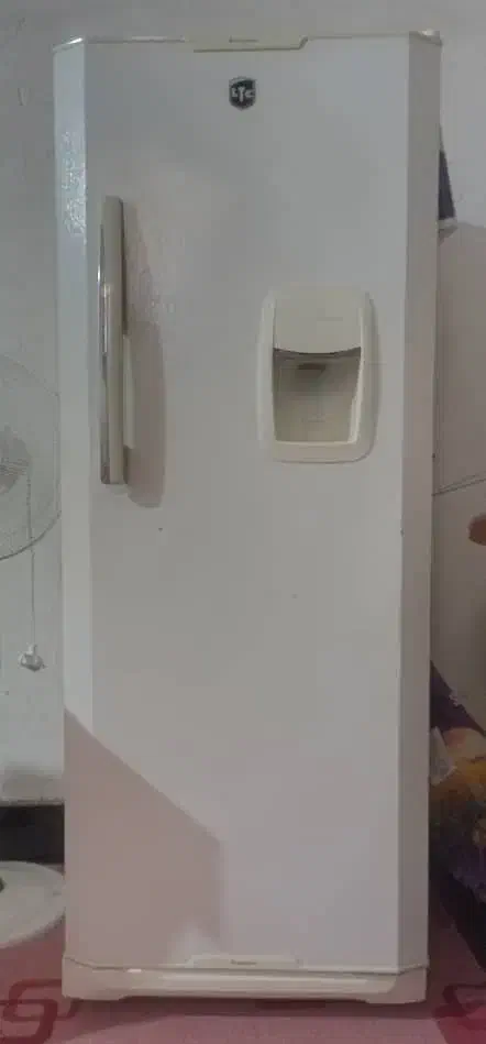 یخچال سالم تمیز بدون خرابی|یخچال و فریزر|دهدشت, |دیوار