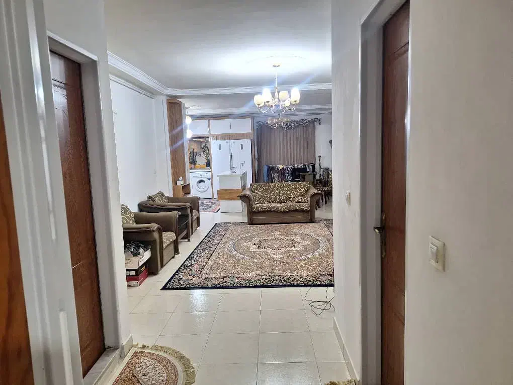 فروش آپارتمان شیک فاز یک چند قدمی میدان گاز|فروش آپارتمان|بندر انزلی, معلم|دیوار