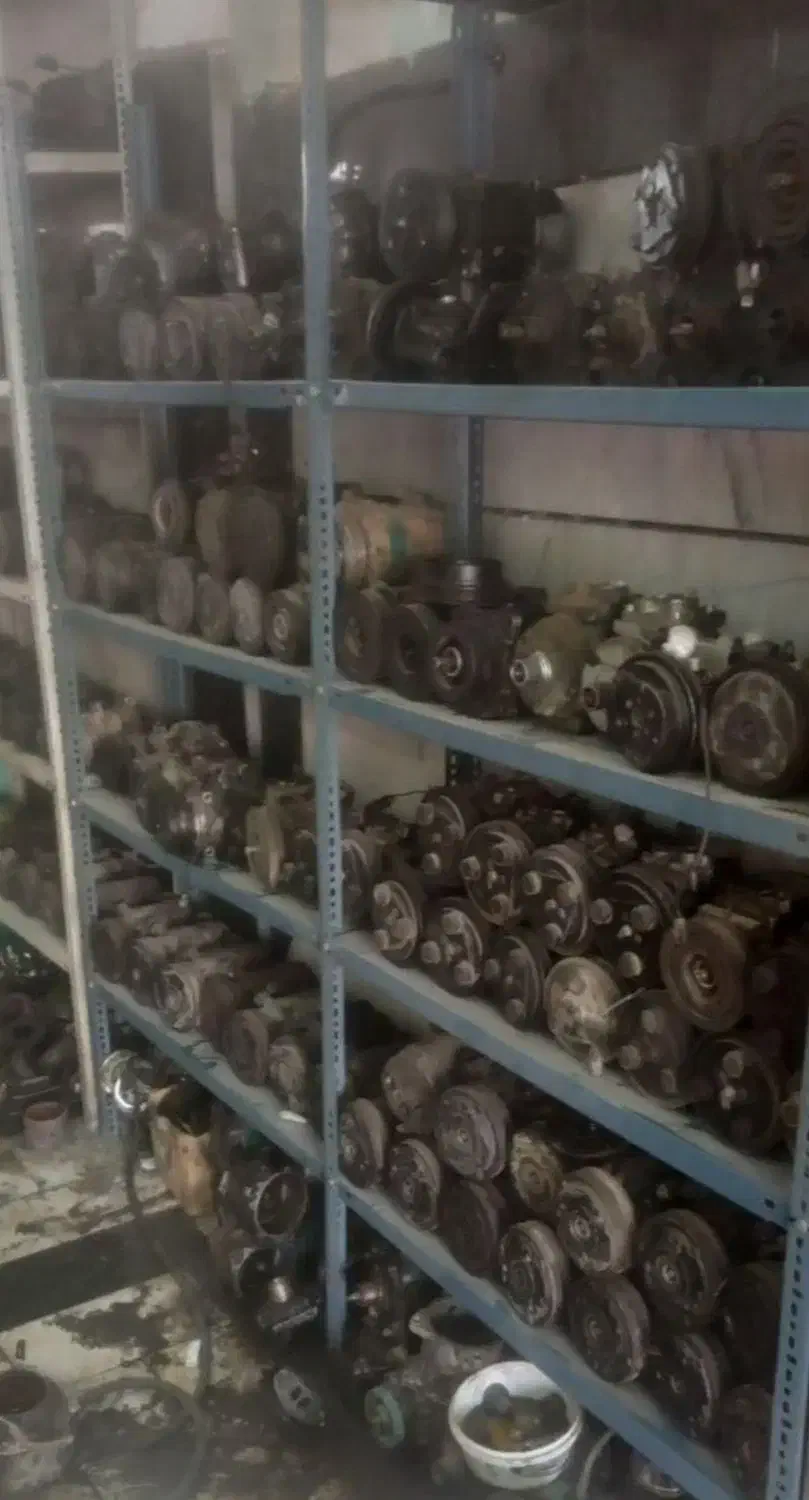 لوازم استوک صفرتاصدموتوری گیریبکس بدنه ادوات برقی|قطعات یدکی و لوازم جانبی|نجفآباد, صالح آباد|دیوار