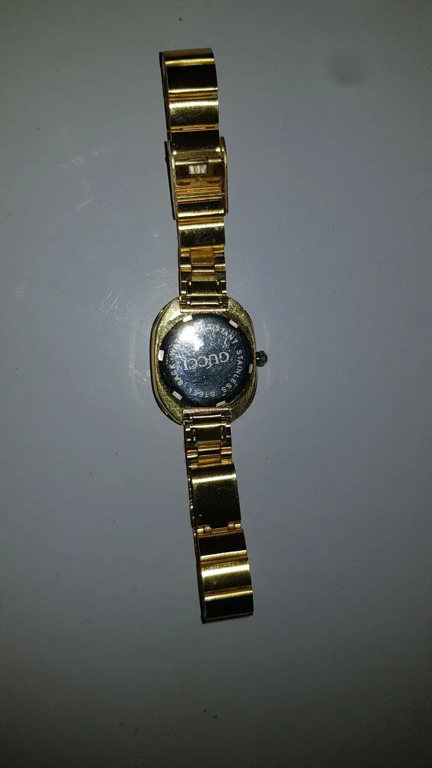 ساعت زنانه|ساعت|کرج, اصفهانی‌ها|دیوار