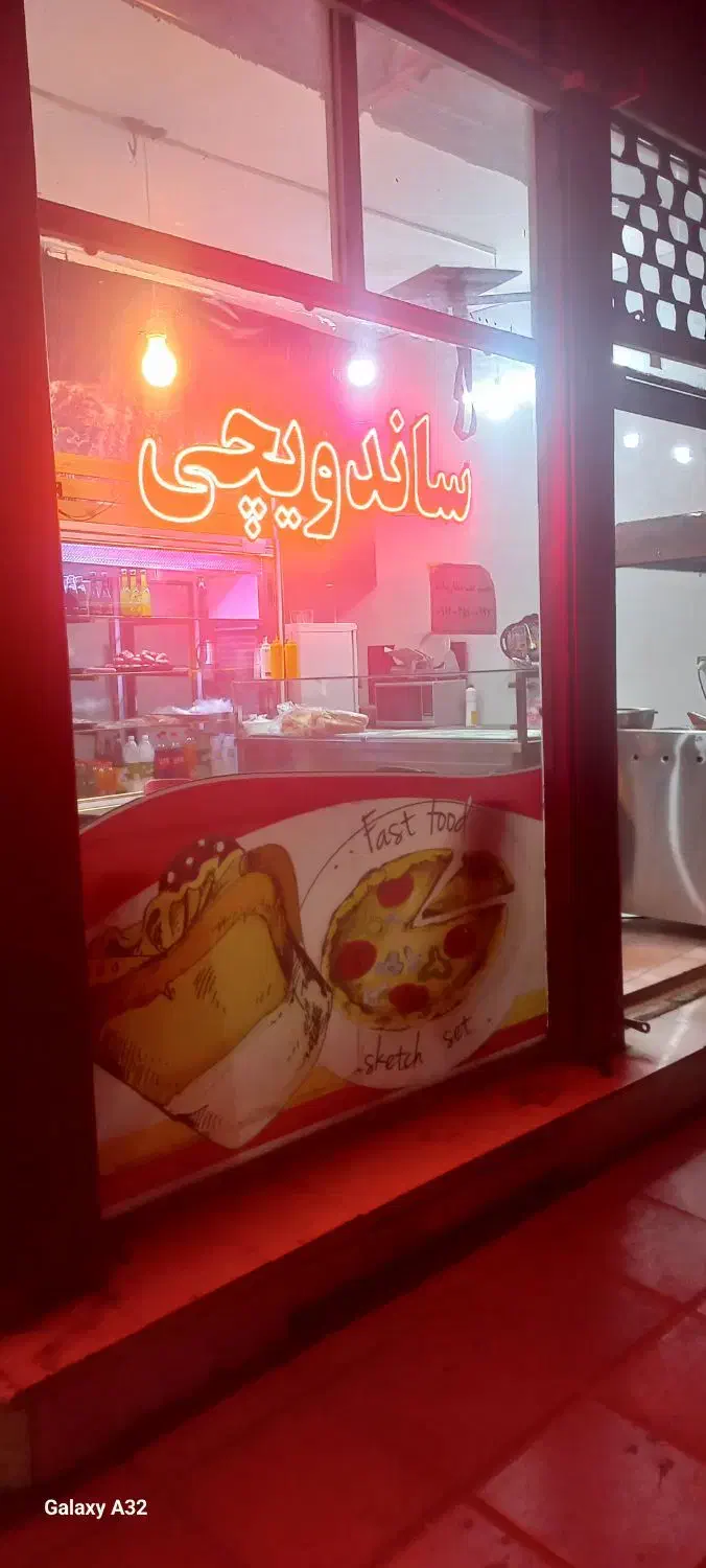 واگذاری مغازه ۵۵متری|اجارهٔ مغازه و غرفه|قم, باجک دو|دیوار