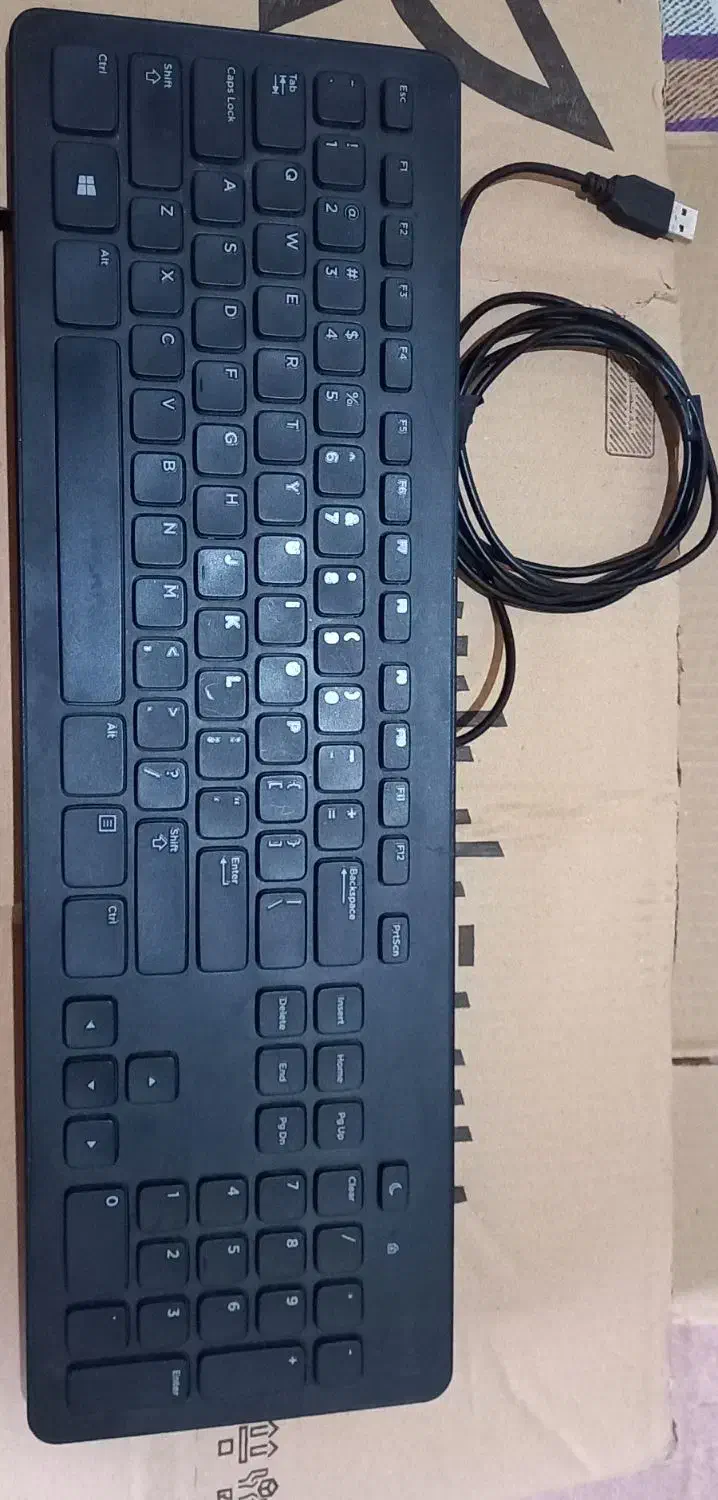 کیبورد در حد نو|قطعات و لوازم جانبی رایانه|لنجان, |دیوار