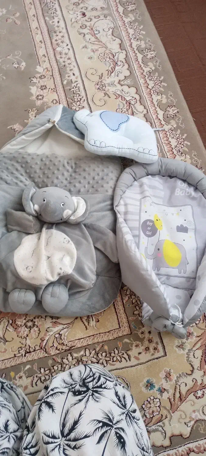 لباس و وسایل نوزاد|اسباب و اثاث بچه|کامیاران, |دیوار