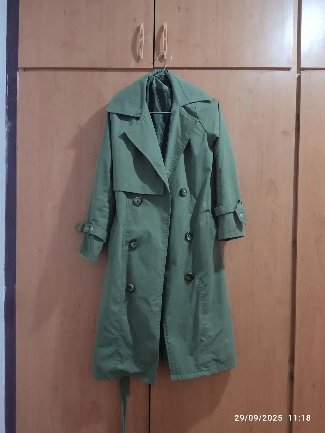 کاپشن و بارونی زنانه|لباس|مشهد, مصلی (کارمندان اول)|دیوار