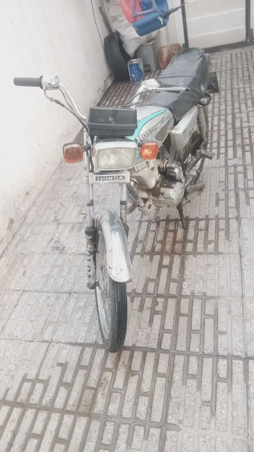 موتور|موتورسیکلت|کنگاور, |دیوار