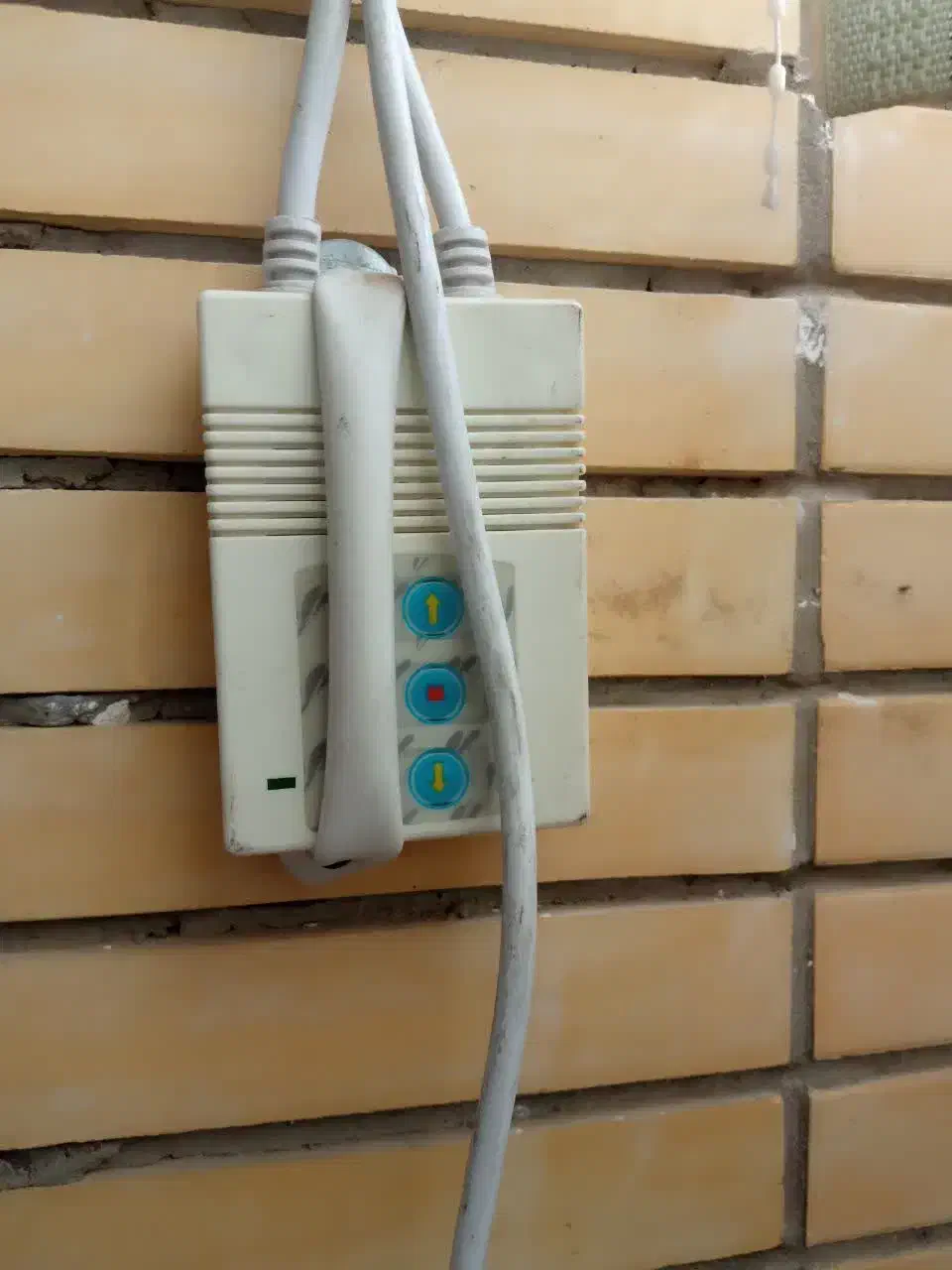 پرژکتور|تلویزیون و پروژکتور|کاشمر, |دیوار