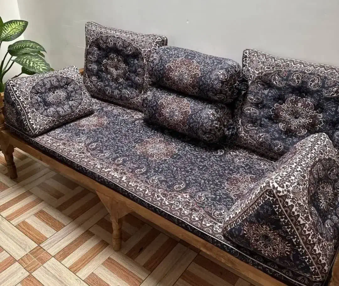 پشتی ترمه دوز|پشتی|شیراز, گود عربان|دیوار