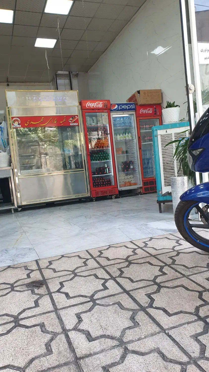 نیرو کار ساده|استخدام خدمات فروشگاه و رستوران|تهران, حسینآباد|دیوار