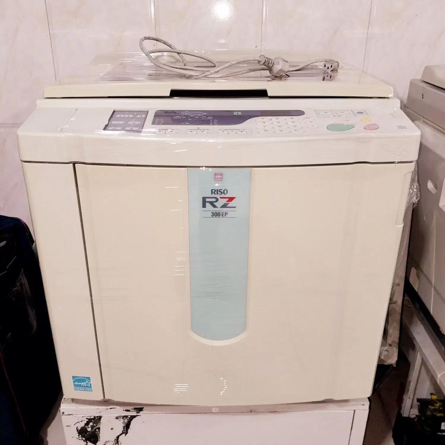 ریسوگراف مدل۳۰۰rzریسوگراف دستگاه ریسو ۳۰۰|پرینتر، اسکنر، کپی، فکس|تهران, آبشار تهران (دریاچه)|دیوار