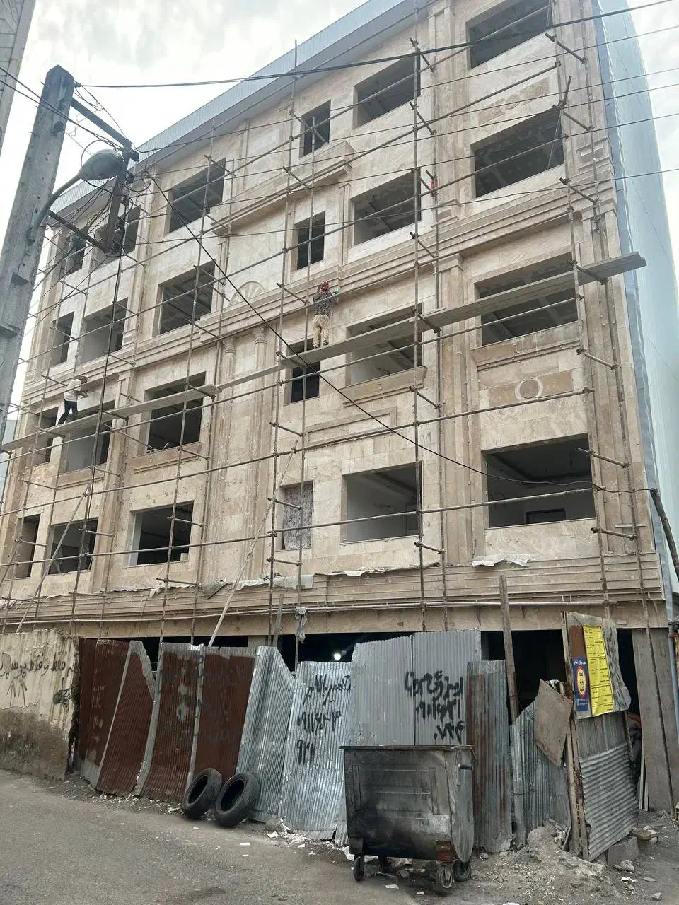 فروش واحد ۱۴۰متر قلی پور نزدیک خ اصلی|پیش‌فروش املاک|رشت, علی آباد|دیوار