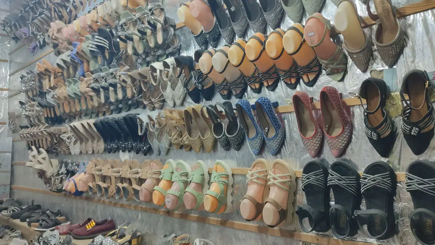 واگذاری. مغازه.|فروش مغازه و غرفه|سراوان, |دیوار