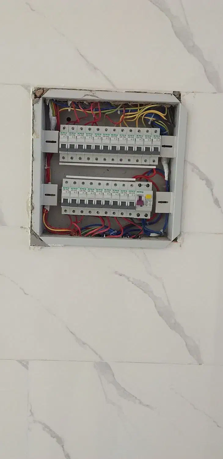 انجام کلیه امور برقی|خدمات پیشه و مهارت|ورامین, خیر آباد|دیوار