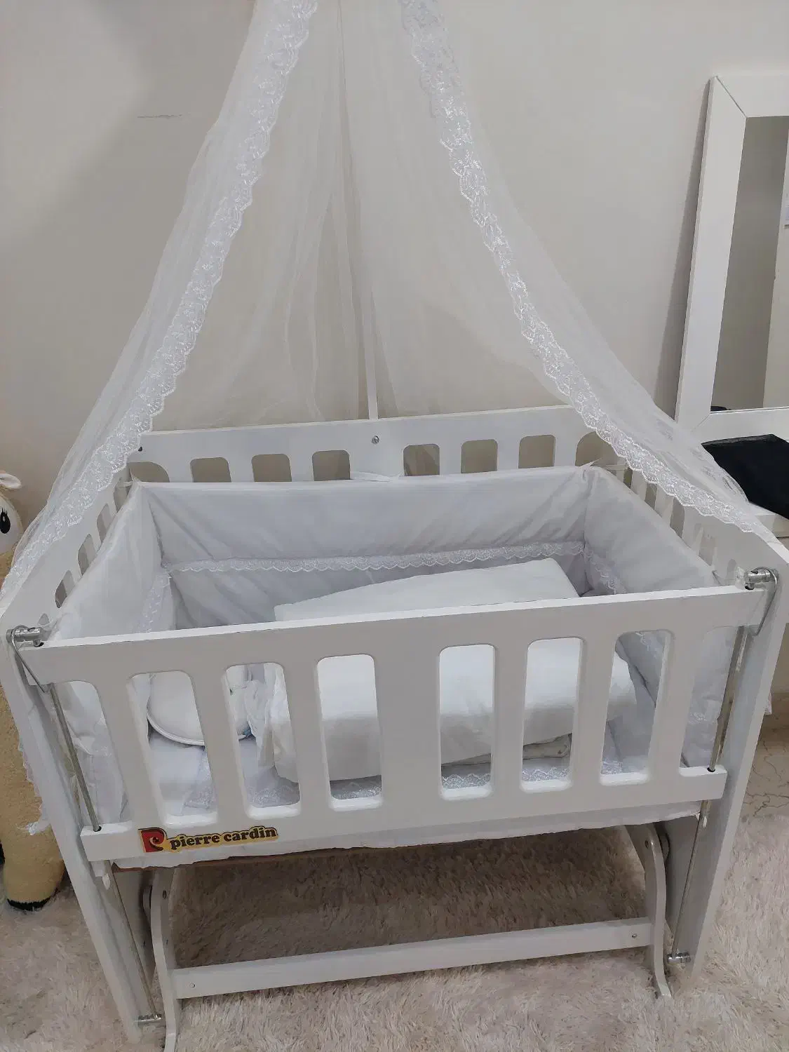 تخت گهواره ای کنار مادر|تخت و صندلی بچه|تهران, قنات‌کوثر|دیوار