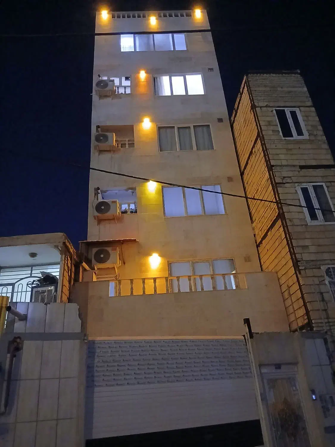 آپارتمان ۱۲۰ متری تک واحدی  در وطن دوست ۱|فروش آپارتمان|مشهد, پورسینا|دیوار