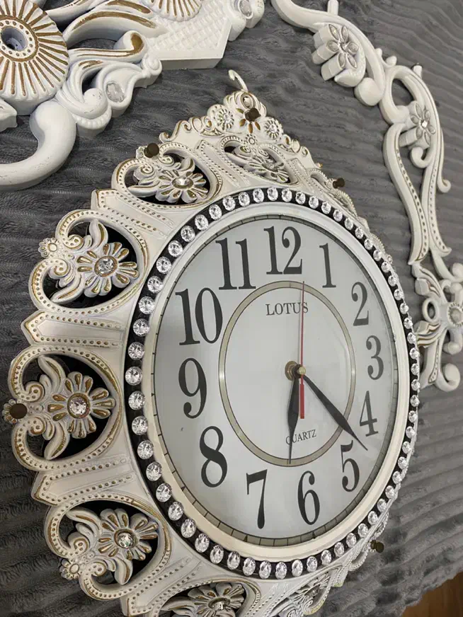 ساعت دیواری دو طرفه|ساعت دیواری و تزئینی|قرچک, شهرک طلائیه|دیوار