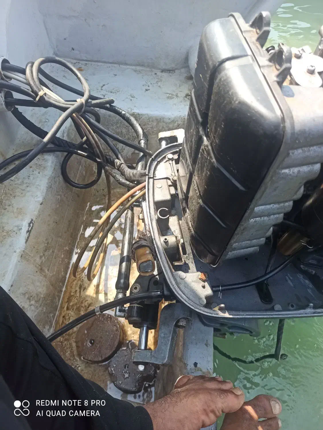 موتور قایق 85باتشت|قایق و سایر وسایل نقلیه|قشم, |دیوار