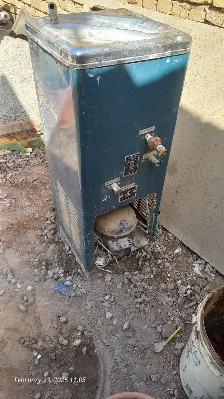 آب سردکن|آبسردکن و تصفیه آب|یزد, |دیوار