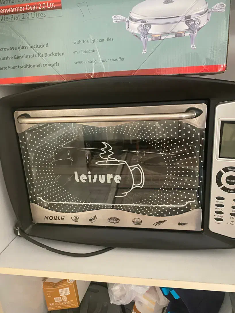 فر برقی سالم و در حد نو|اجاق گاز و لوازم برقی پخت‌وپز|اردبیل, |دیوار