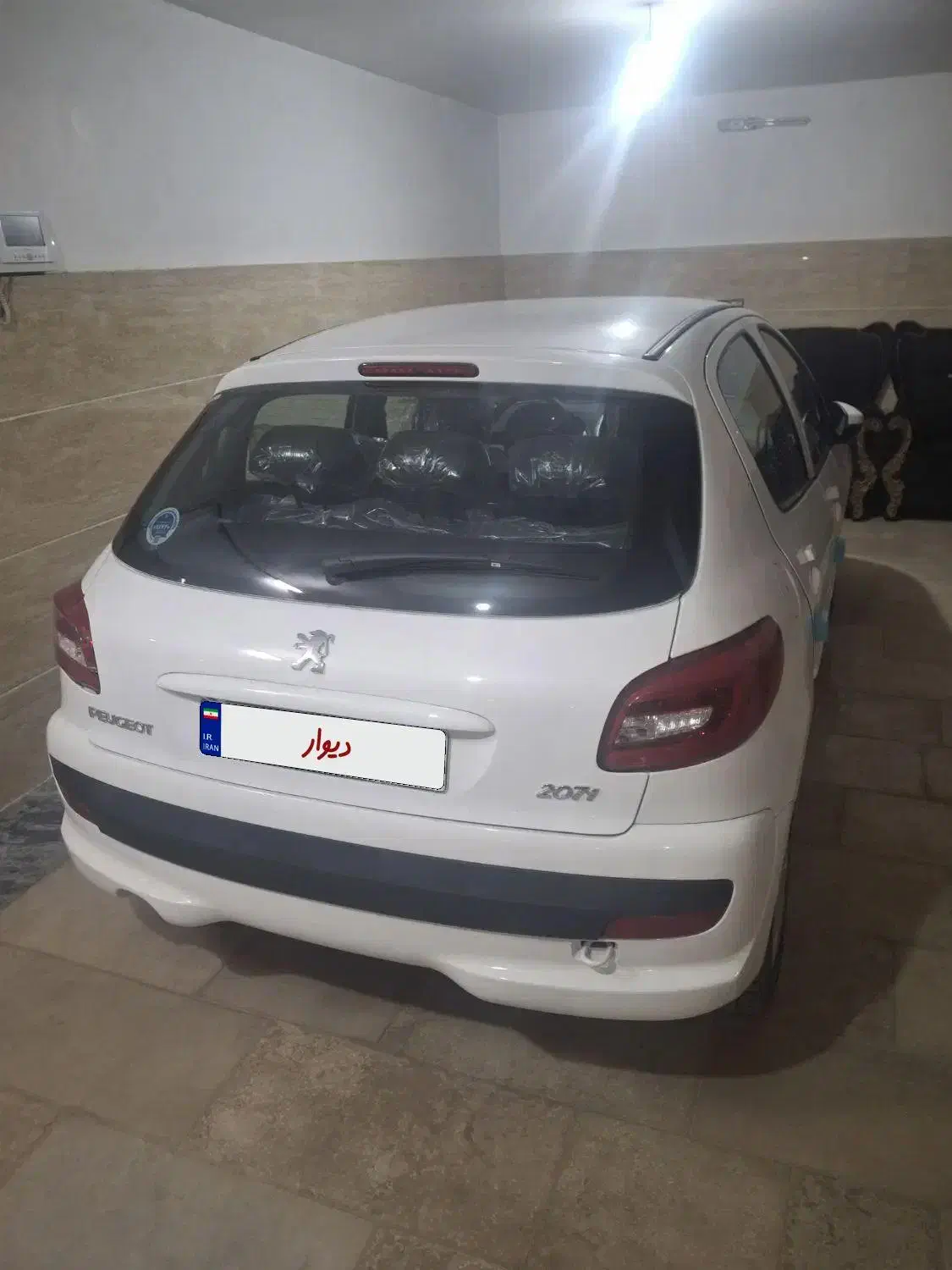 207tu3|خودرو سواری و وانت|بروجرد, |دیوار