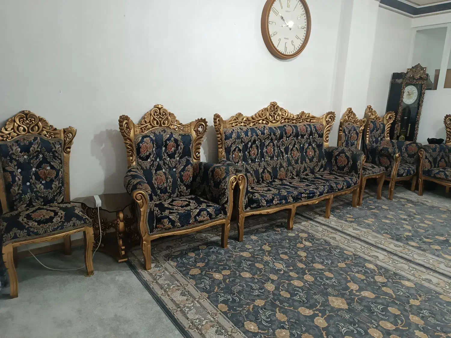 مبل 9نفره سلطنتی سفارشی|مبلمان خانگی و میز عسلی|مریوان, |دیوار