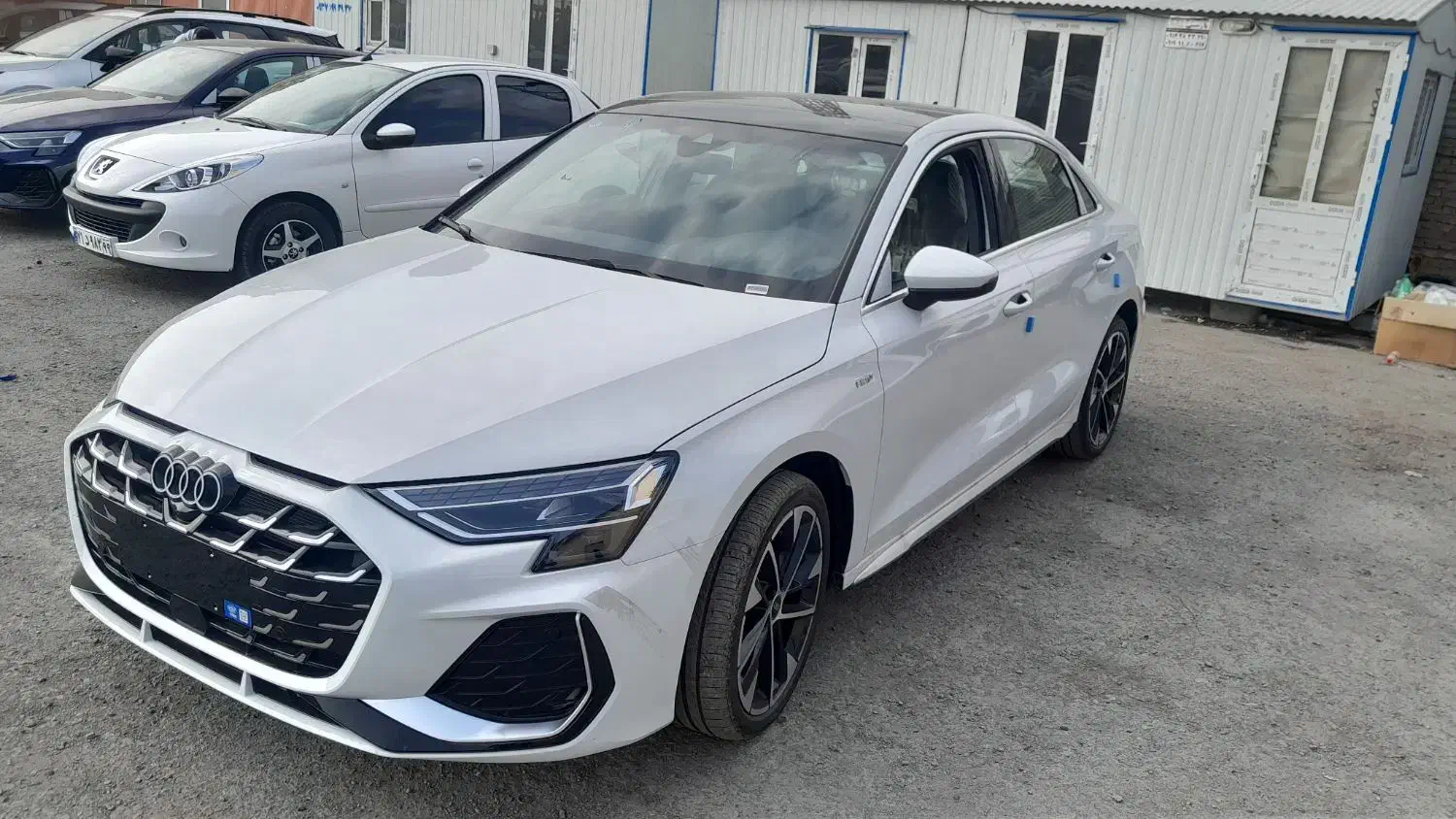 آئودی ۲۰۲۵|خودرو سواری و وانت|ورامین, ورامین|دیوار