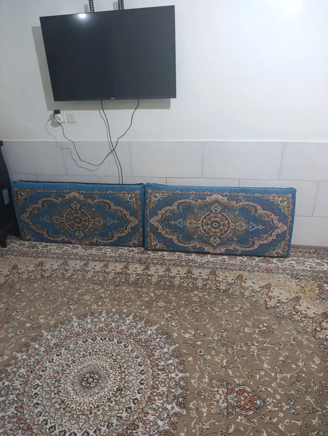 مبل ال مبل عربی پشتی|مبلمان خانگی و میز عسلی|فلاورجان, |دیوار