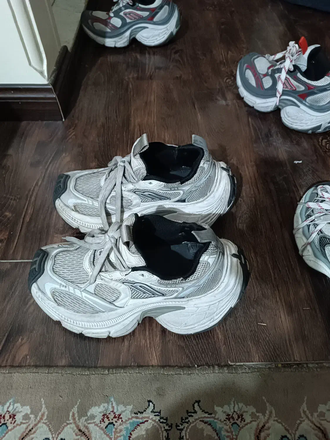 کتونی بالنسیاگا 3xl و 10xl سایز ۴۲|کیف، کفش، کمربند|تهران, تهرانپارس شرقی|دیوار