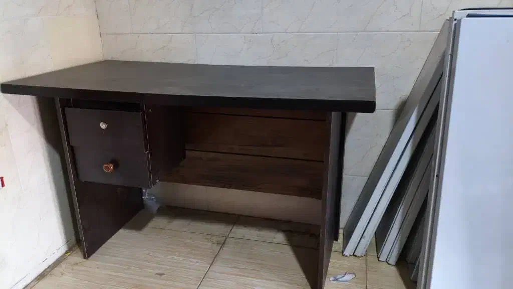 ویترین و پیشخوان ام دی اف|فروشگاه و مغازه|سیرجان, |دیوار