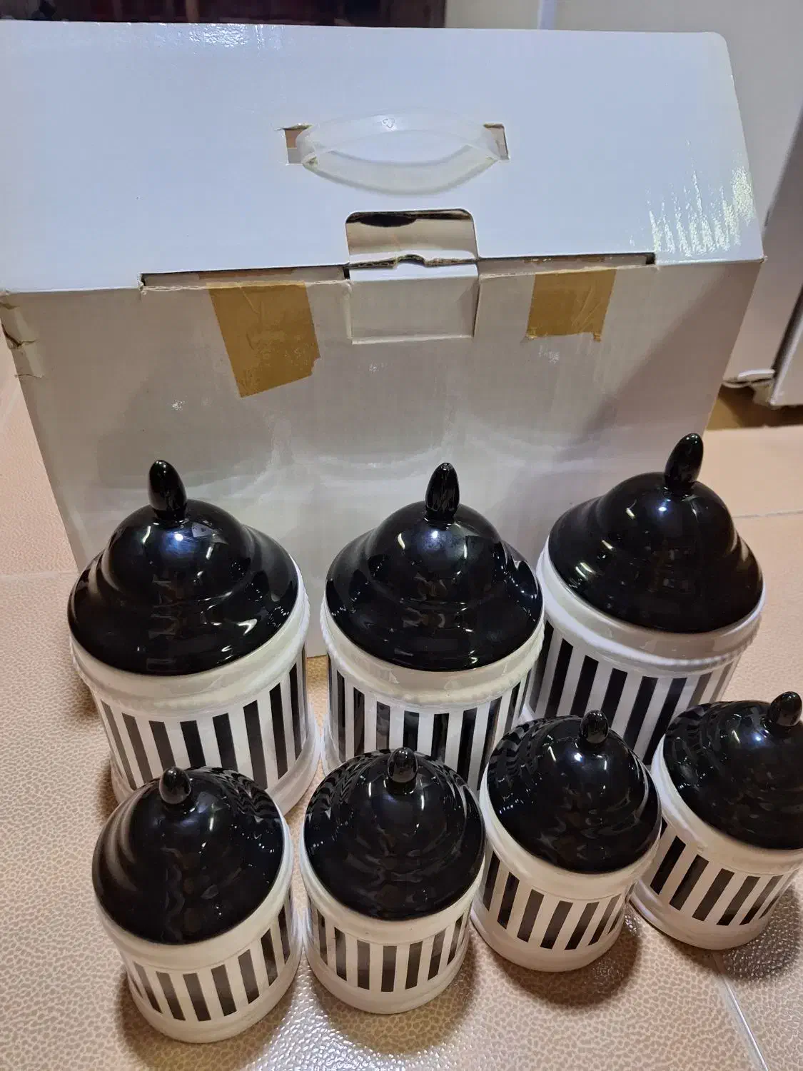 پاسماوری استفاده نشده|ظروف نگهدارنده، پلاستیکی، یک‌بارمصرف|رشت, حمیدیان|دیوار