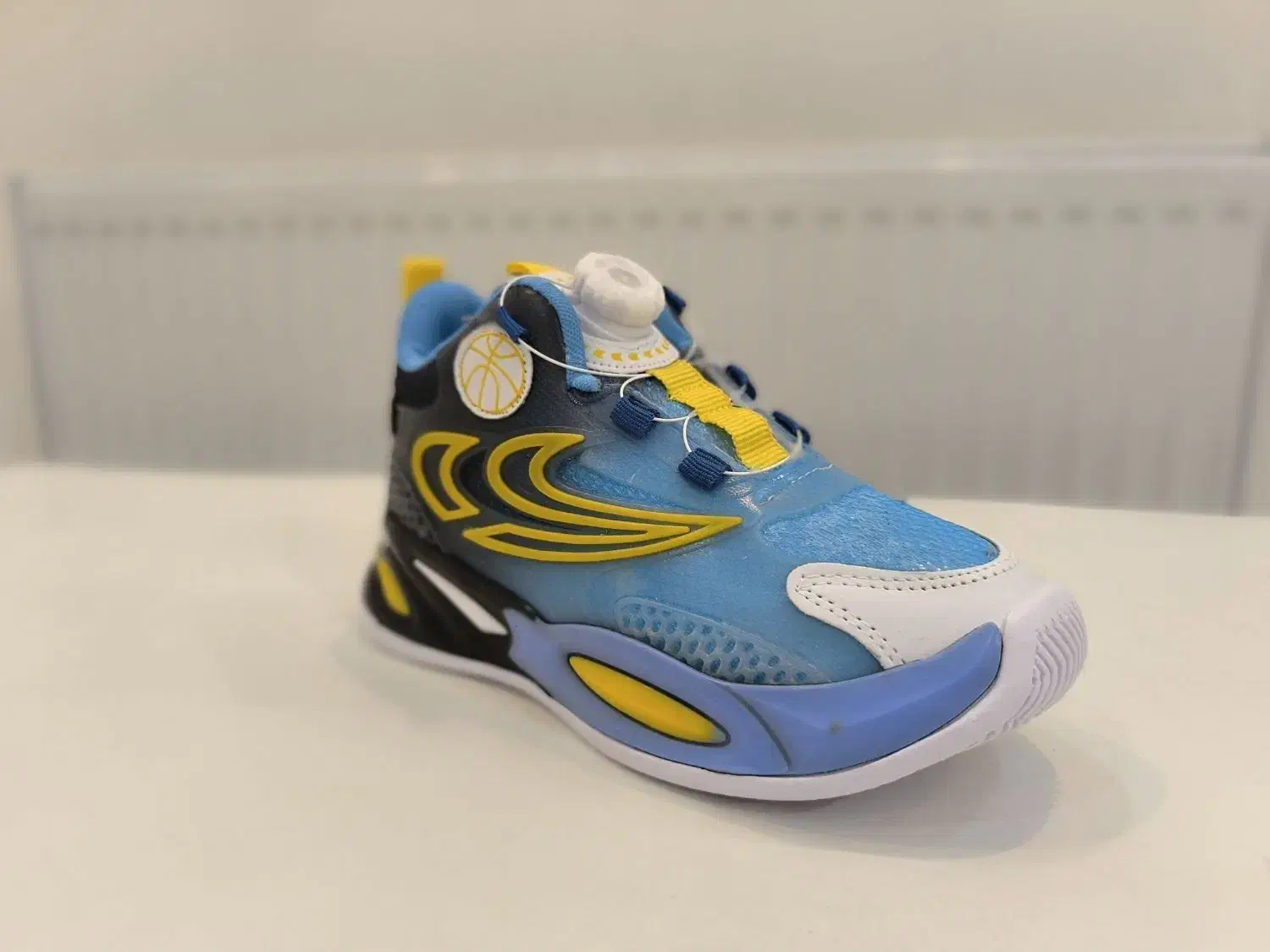 کتونی اسپرت دونایک|کفش و لباس بچه|رباطکریم, رباطکریم|دیوار