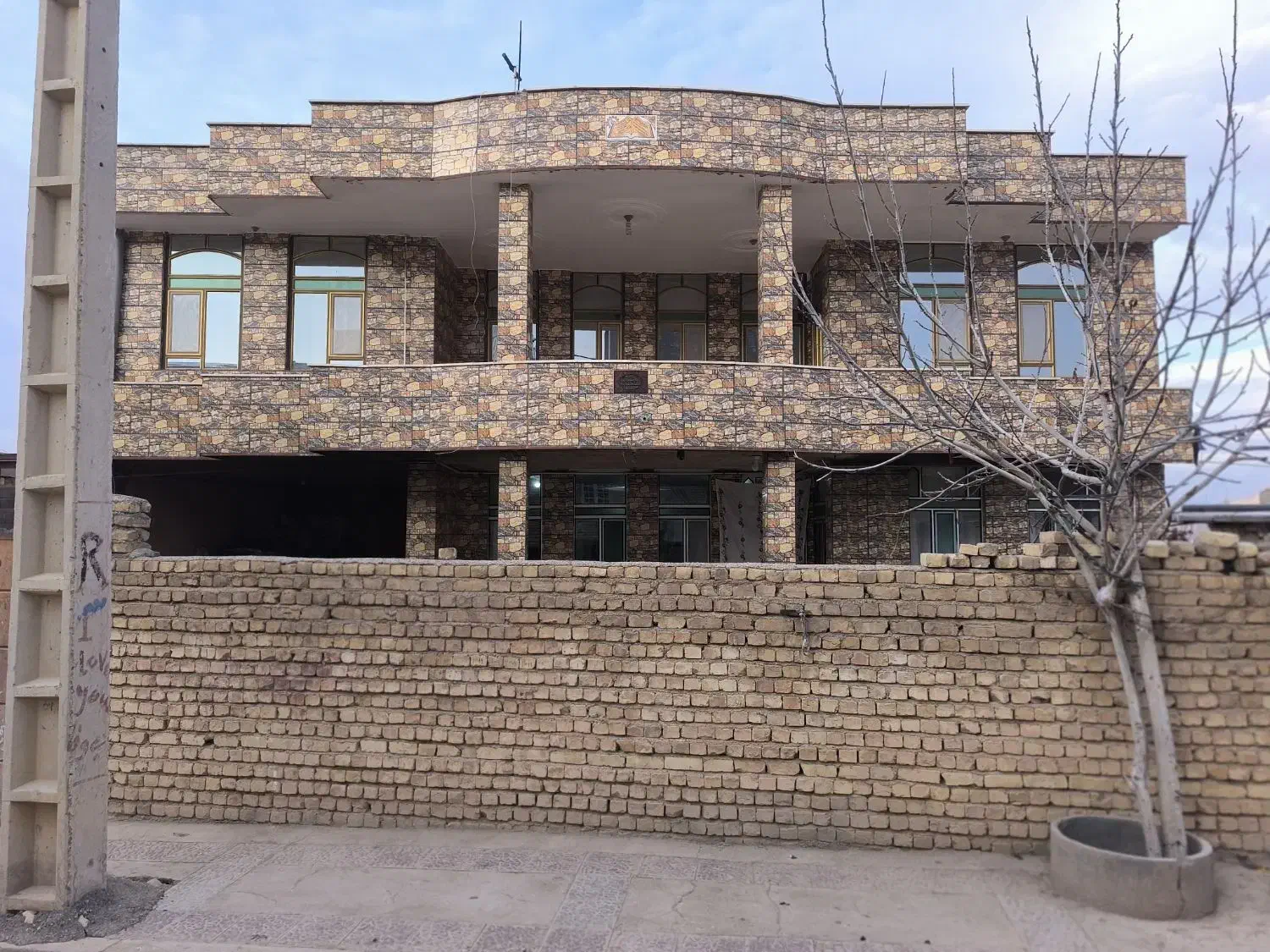 فروش خونه دوطبقه باهم بفروش میرسد قیمت دوطبقه هست|فروش آپارتمان|لردگان, |دیوار