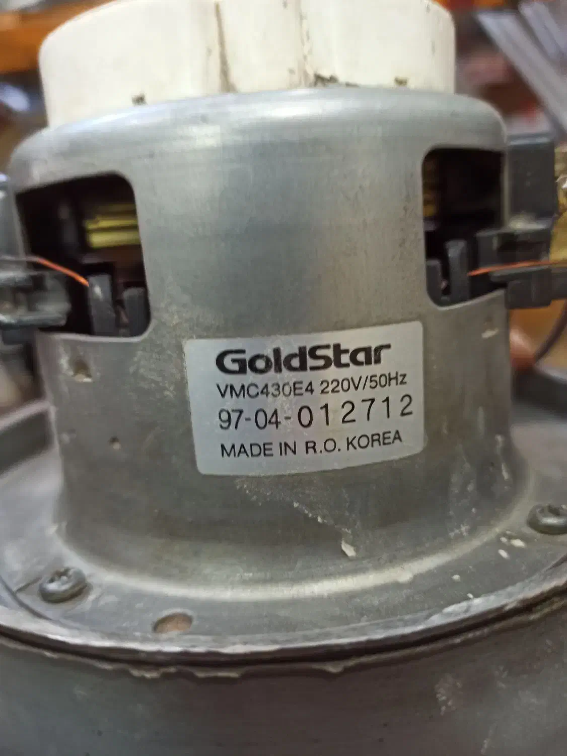 موتور جاروبرقی goldstar 1600w|جاروبرقی، جارو شارژی، بخارشو|اراک, |دیوار