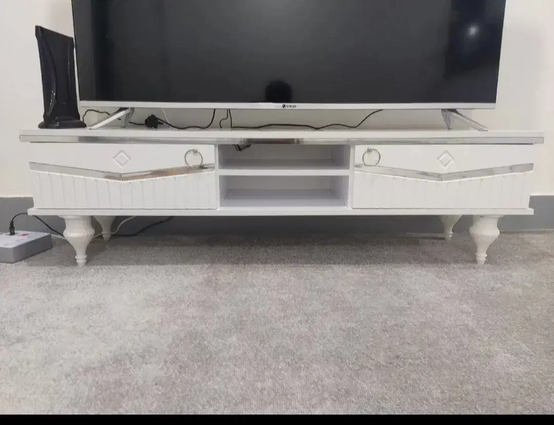 میز تلویزیون و کنسول و آینه|میز تلویزیون|اهواز, کوی فرهنگیان ۲|دیوار