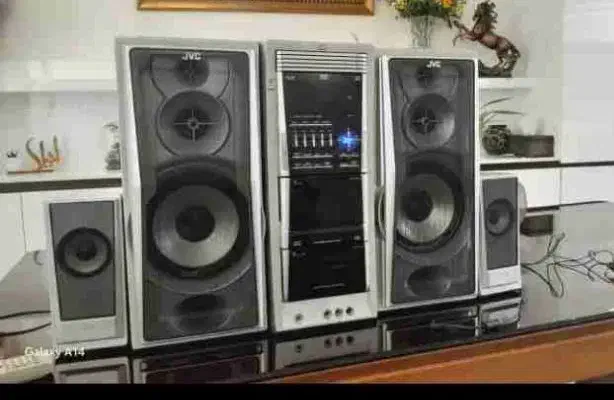 رادیو ضبط دی وی دی خور 5 دیسک اصلی|سیستم صوتی خانگی|بروجرد, |دیوار